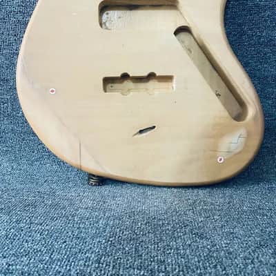 Unfinished Jazz Bass Style Basswood Body for Right Hand DIY image 3