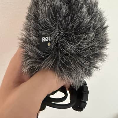 Immagine RØDE VideoMicro Camera Mic with Rycote Mount, Cable & Windshield - 4