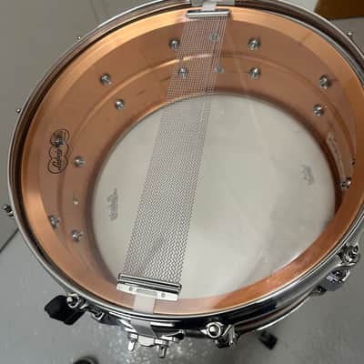 Ludwig LC662K Hammered Copper Phonic 6.5x14" 10-Lug Snare Drum with Imperial Lugs Die Cast Hoops image 5
