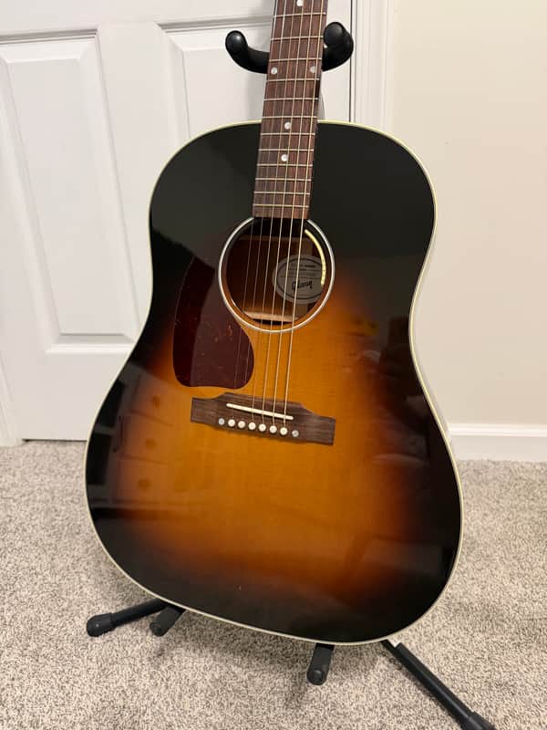 Left-Handed Gibson J-45 Standard