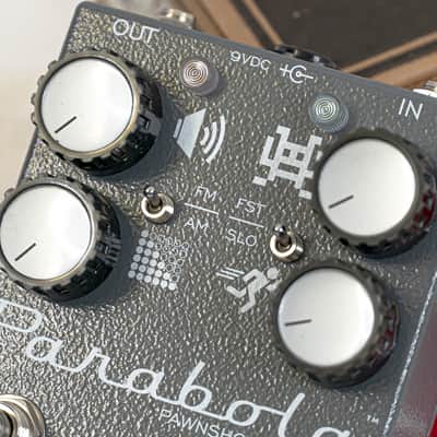 Caroline Guitar Company PARABOLA™ AM/FM Modulated Solid State Tremolo - Classic with a Twist image 3
