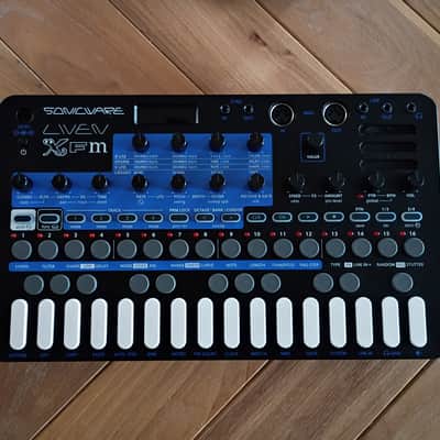 Sonicware Liven XFM 27-Key Multi-Track FM Synthesizer Groovebox