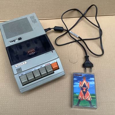 Sony Vintage Sony TCM-737 vintage Cassette tape - Corder / Battery Tape Recorder Player image 2