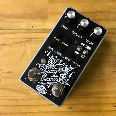 PolarBear Effects Young Hearts Delay | Reverb