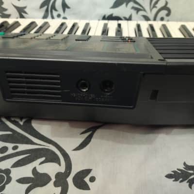 YAMAHA PSR-47 SYNTH KEYBOARD 1990 MIDI PROGRAMMED HARD CASE image 12