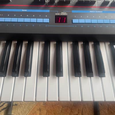 Roland Juno-106 Synthesizer image 14