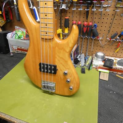Carlo Robelli New York Bass - Natural - Pro Grade Bass at a Great Price! image 4