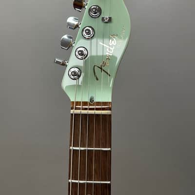 Fender Ultra Luxe Telecaster®, Rosewood Fingerboard, Transparent Surf Green image 3