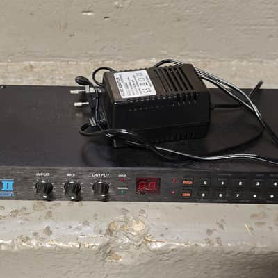 Alesis Midiverb II 16-Bit Digital Effects Processor 1990s - Black - Excellent état ! image 1