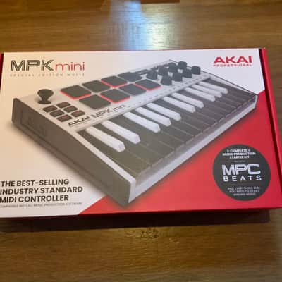 Akai MPK Mini Play Portable 25-Key MIDI Controller 2018 - Present - Black