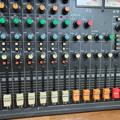 Tascam M-216 Vintage 16 Channel Analog Mixer image 4