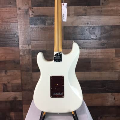 Fender American Professional II Stratocaster, Olympic White, Hard Case, Free Ship, 948 image 9