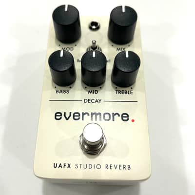 Universal Audio UAFX Evermore Studio Reverb Pedal – Very Good to Excellent Condition Overall – Light Lens Missing image 1