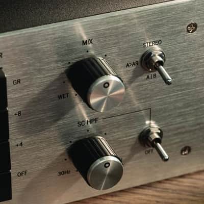 Warm Audio WA76-A2 Dual-Channel Vintage-Voiced Discrete FET Compressor, WA76-A2 image 4