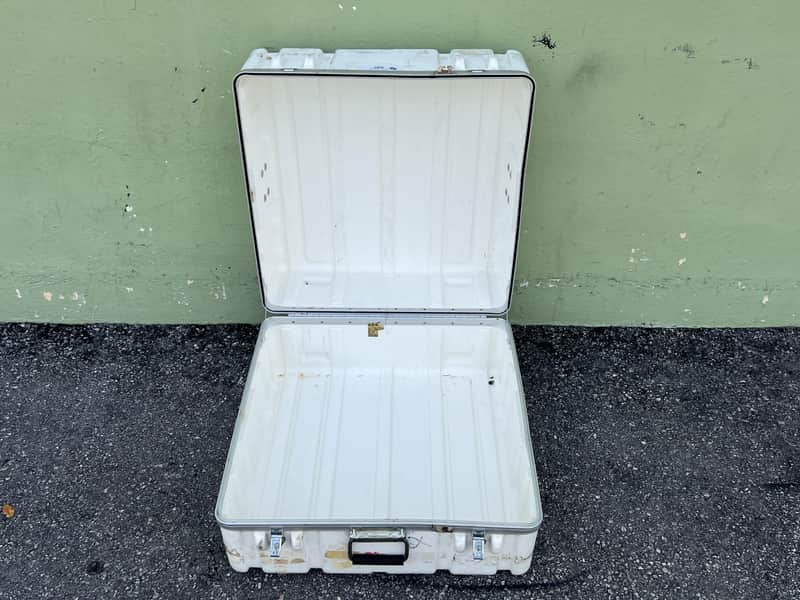 Unbranded Road Case #0020 (One) image 1