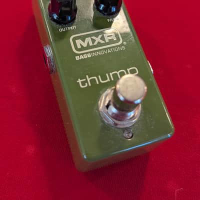 MXR M281 Thump Bass Preamp 2020 - Present - Green image 8