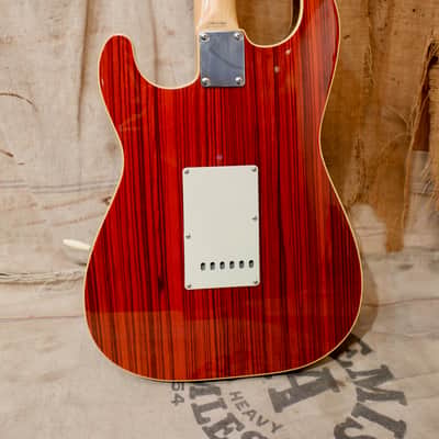Fender Japan Zebrawood Custom Stratocaster ST68-HO 2002 - Translucent Red image 9