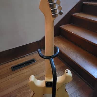 Slick SL57 2026 - Yellow - Relic Stratocaster image 1