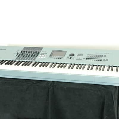 Yamaha Motif XS8 88-Key Synthesizer Keyboard Workstation CG01PEX