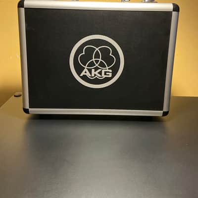 AKG C214 Professional Condenser Microphone w/ Shockmount & Hard Case – Excellent - Excellent image 6