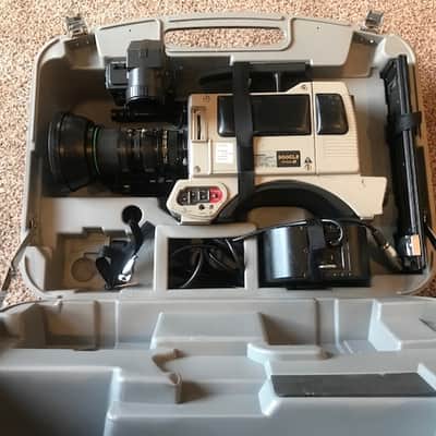 Panasonic WV-F300 300 CLE CCD III Color Video Camera image 13