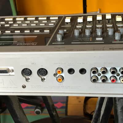 Roland VS880 - Grey image 2