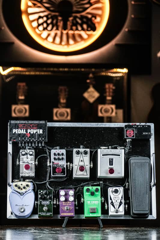 USED Sound Of Silence Electric Guitar Pedalboard Large image 1