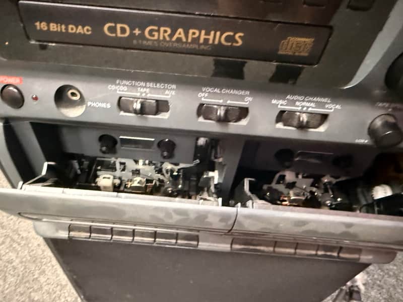 Optimus CD/Dual-Cassette Karaoke System image 1