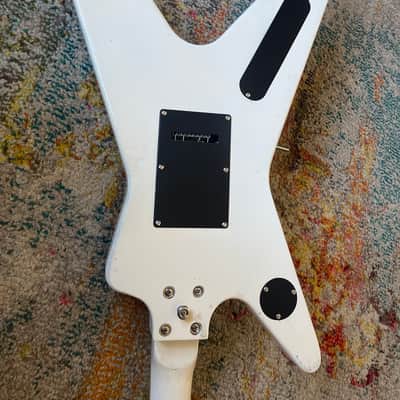Custom ML Guitar, WHITE / Black image 6