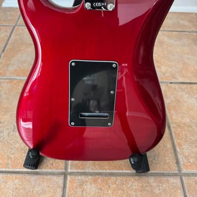Fender Player II Stratocaster 2025 - Present - Transparent Cherry Burst image 4