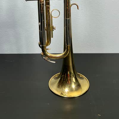 Yamaha YTR-2320 Trumpet 1980's - Brass image 2