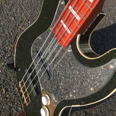 salty stevie Jazz Bass 2021 Green Metal Flake image 2