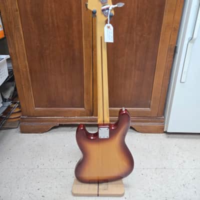 Fender Standard Jazz Bass with Maple Fretboard 1984 - 1986 - Sienna Sunburst image 2