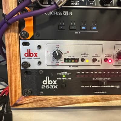 dbx 286s Microphone Preamp Processor 2010s - Silver image 2