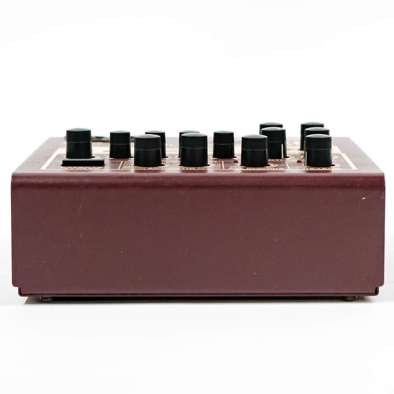 Boss AD-5 Acoustic Instrument Processor | Reverb