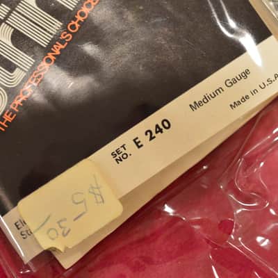 Vintage 1960's Gibson String Pack - UNOPENED NOS - Flatwound .14 - .56 Case Candy Rare! image 5
