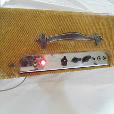 Fender Deluxe 1953 - Tweed w/Original Speaker image 3