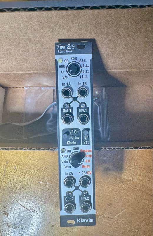 Klavis Klavis Two Bits Eurorack Dual Logic Processor Module