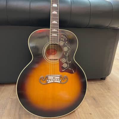 Gibson Murphy Lab 1957 SJ-200 Light Aged Vintage Sunburst image 4