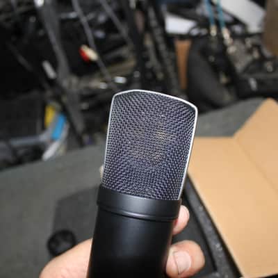 MXL V63M/Studio Condenser Microphone (XLR) image 6