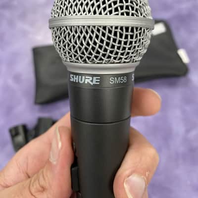 Shure SM58 with Mic Clip and Carry Bag image 1