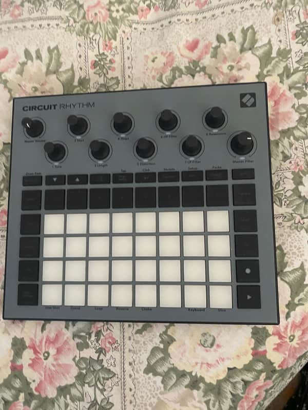 Novation Circuit Rhythm image 1