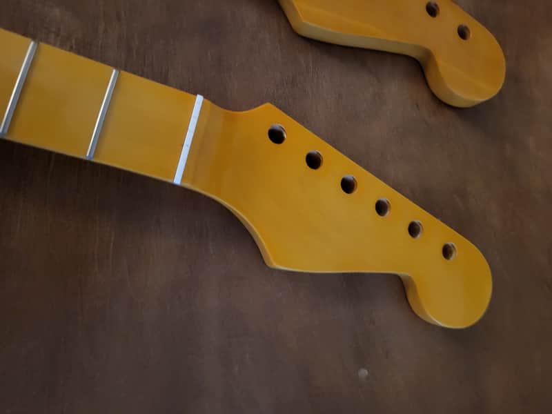 classic maple vintage tint gloss guitar neck truss rod access heel steel frets 25.5 scale guitar image 1