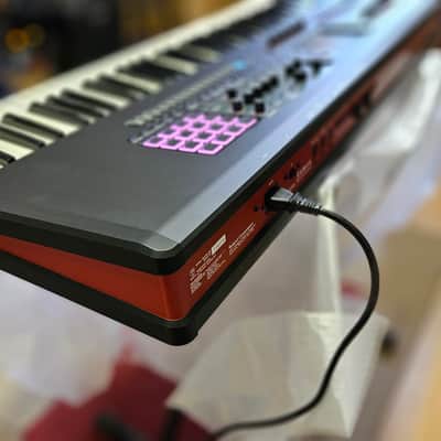 Roland Fantom 7EX 76-Key Workstation, Roland B-Stock. Full 2 yr warranty. MINT image 6