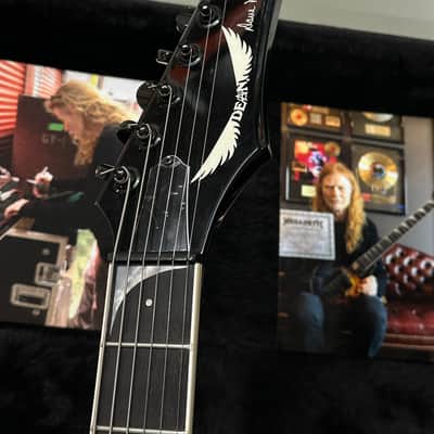 Dean USA Dave Mustaine Owned Tour Guitar Signed with Pics & COA image 12