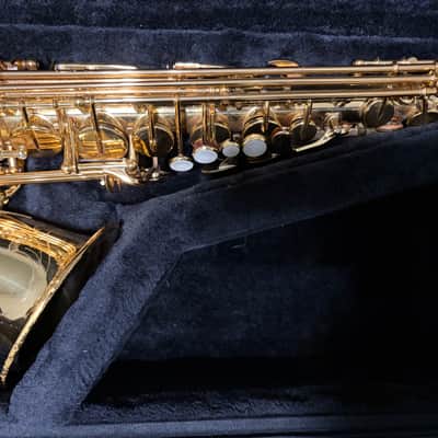 Yamaha YAS-62III Professional Alto Saxophone 2010s - Lacquered Brass image 4