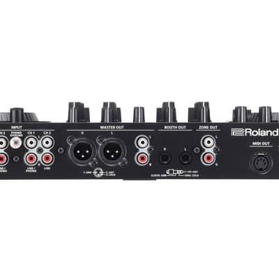 Roland DJ707M DJ Controller w Drum Machine, Vocal & Regular FX, Soundcard/Audio Interface, SERATO ready, & more extra features image 3