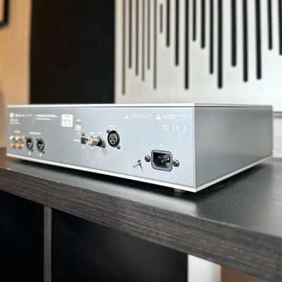 Yggdrasil Hi-Fi integrated Amplifier - Fully Tested image 12
