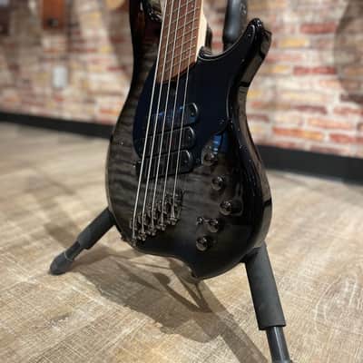 Dingwall Combustion 5  Blackburst image 2