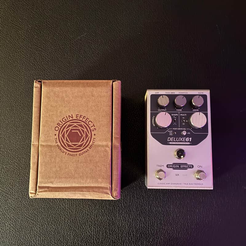 Origin Effects Deluxe61 Amp Tremolo & Drive 2021 - Silver image 1